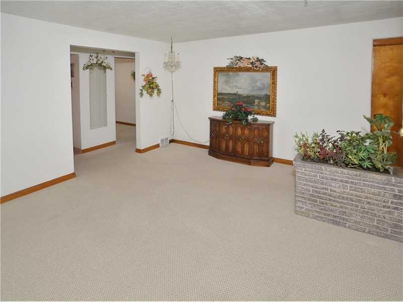 703 Kingview Road Scottdale, PA 15683 - Photo 5 of 21 Gallery Image 5