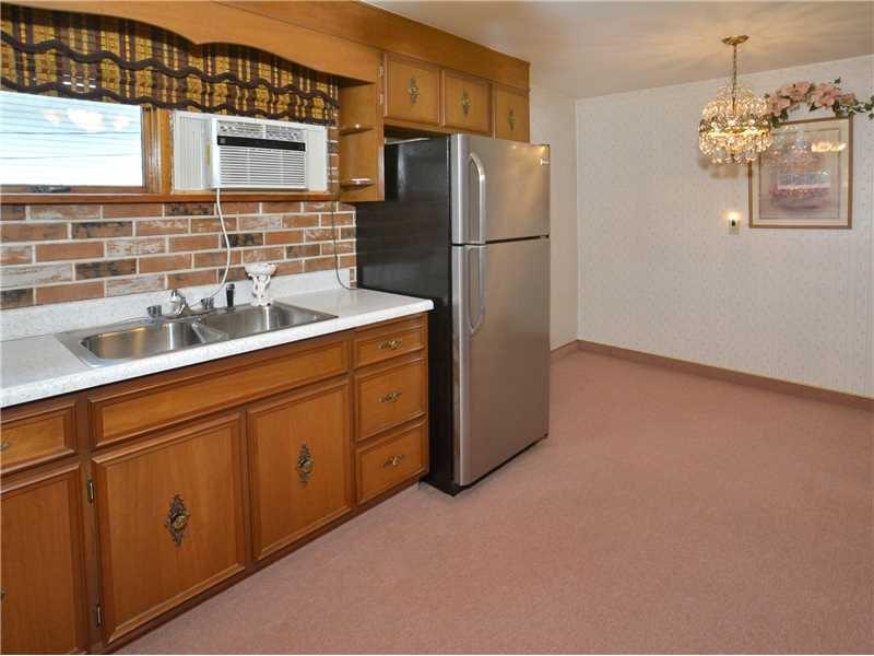 703 Kingview Road Scottdale, PA 15683 - Photo 7 of 21 Gallery Image 7