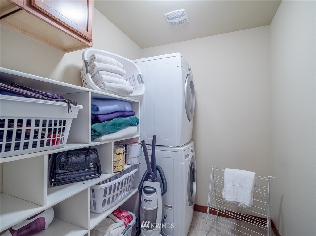 4205 164th Place Southeast Bothell, WA 98012 - Photo 16 of 16 Gallery Image 16