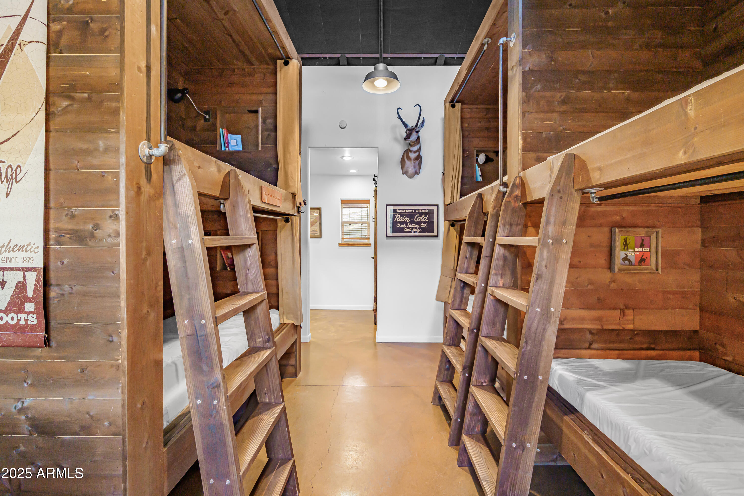 51238 North Pinal Ranch Road Miami, AZ 85539 - Photo 70 of 92 Motel III