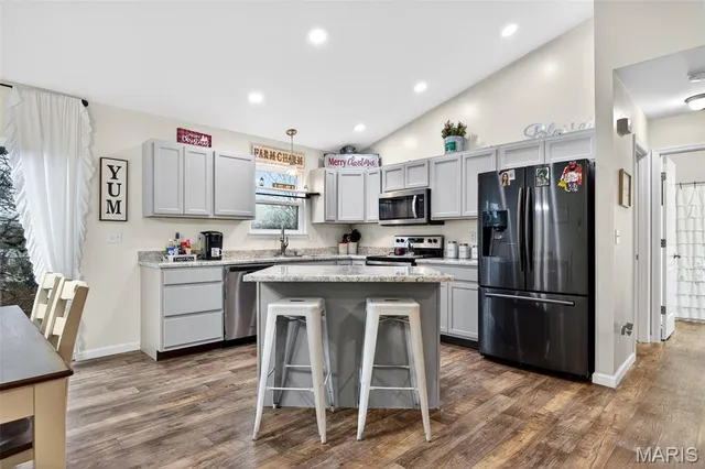 $305,000 | 77 Colton Jesse Drive, Winfield, MO 63389