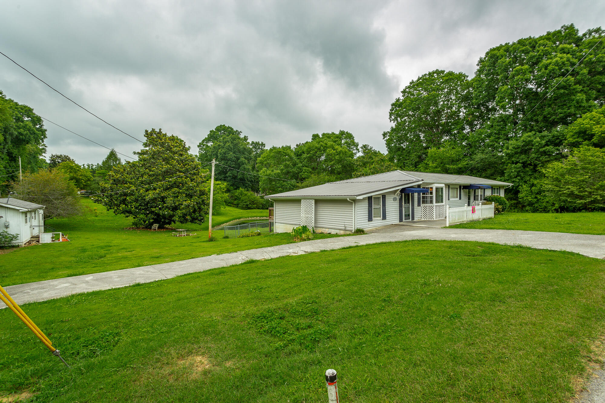 333 Cooper Road Rock Spring, GA 30739 - Photo 5 of 48 Front View