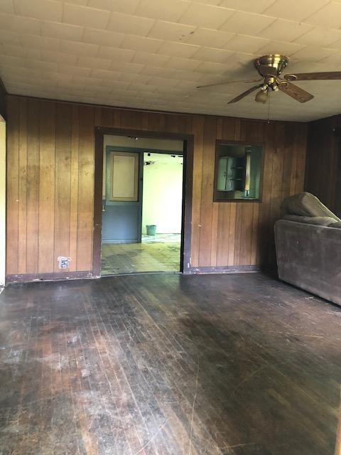 106 Shryer Road Athens, TN 37303 - Photo 3 of 7 IMG_4893