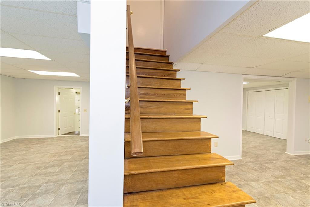 1052 Frye Bridge Road Clemmons, NC 27012 - Photo 16 of 30 Gallery Image 16