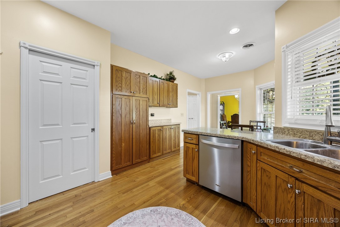 1185 South Moon Road Scottsburg, IN 47170 - Photo 13 of 86