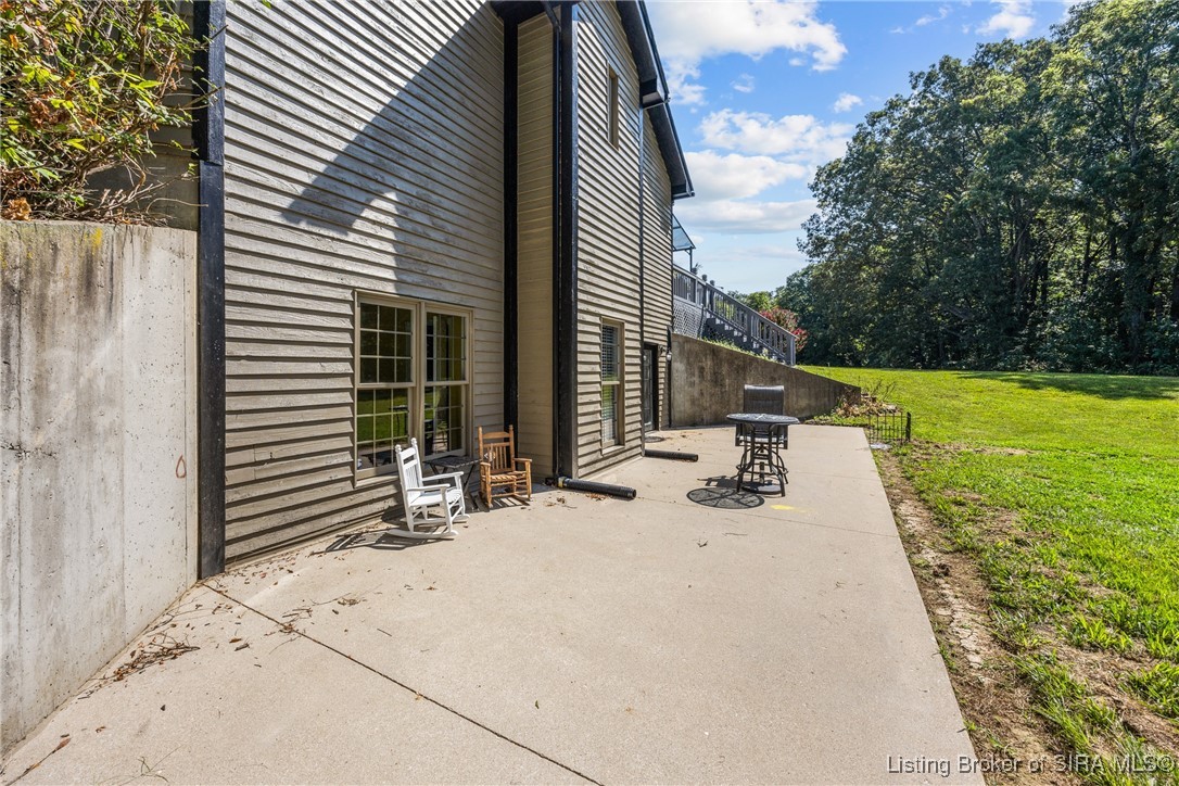 1185 South Moon Road Scottsburg, IN 47170 - Photo 55 of 86