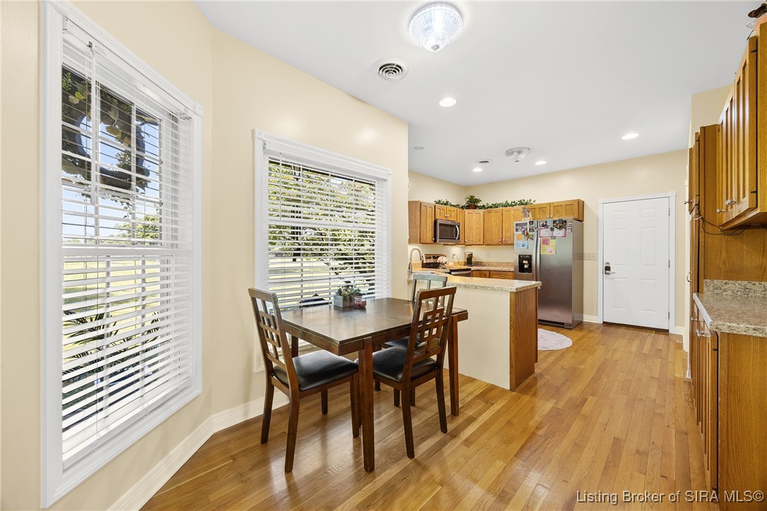 1185 South Moon Road Scottsburg, IN 47170 - Photo 7 of 86