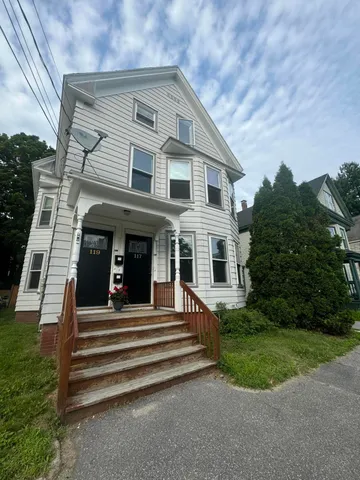 $399,000 | 117 Winter Street, Auburn, ME 04210