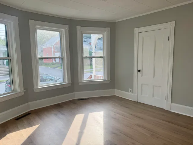 $399,000 | 117 Winter Street, Auburn, ME 04210