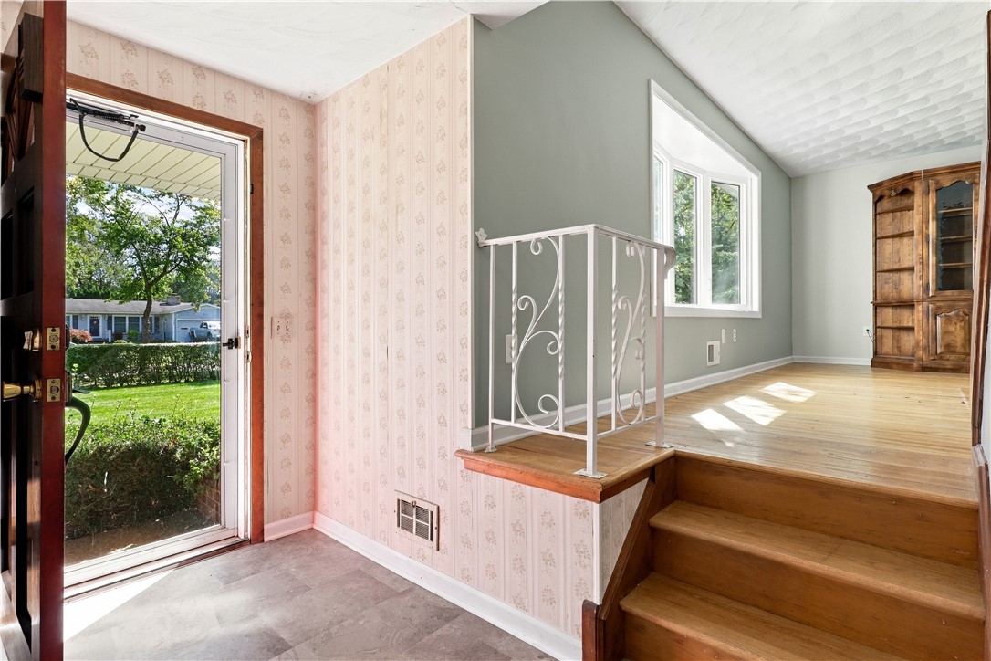 122 Rocmar Drive Greece, NY 14626 - Photo 7 of 41 Gallery Image 7