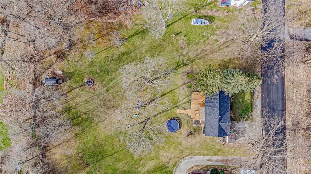 408 South Ruby Street Derry, PA 15627 - Photo 2 of 25