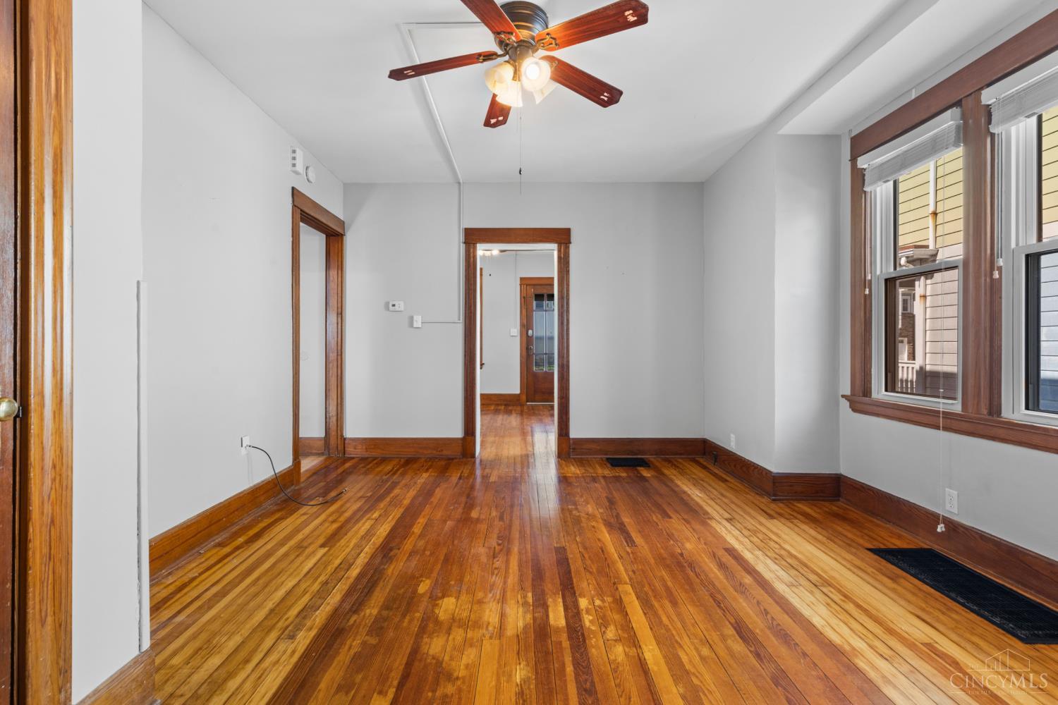 3403 Brotherton Road Cincinnati, OH 45209 - Photo 12 of 25