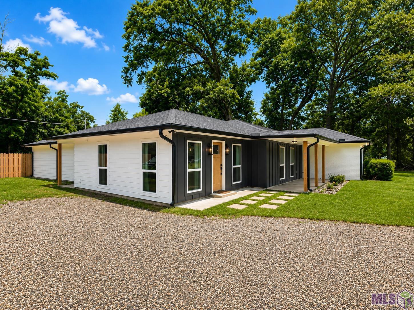 17739 Greenwell Springs Road Greenwell Springs, LA 70739 - Photo 4 of 34
