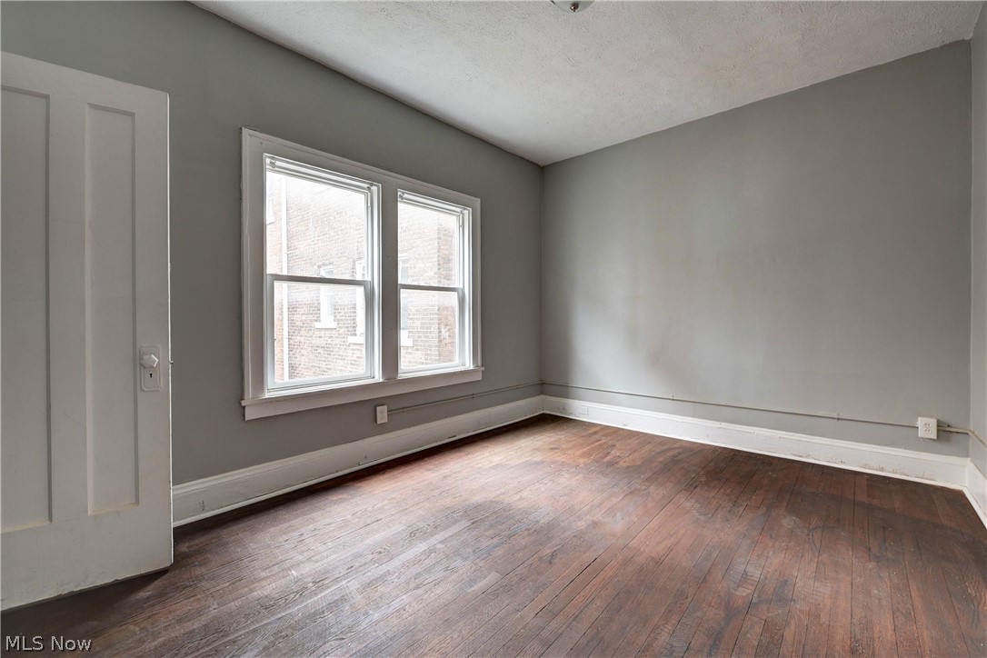 14120 Superior Road Cleveland, OH 44118 - Photo 14 of 24