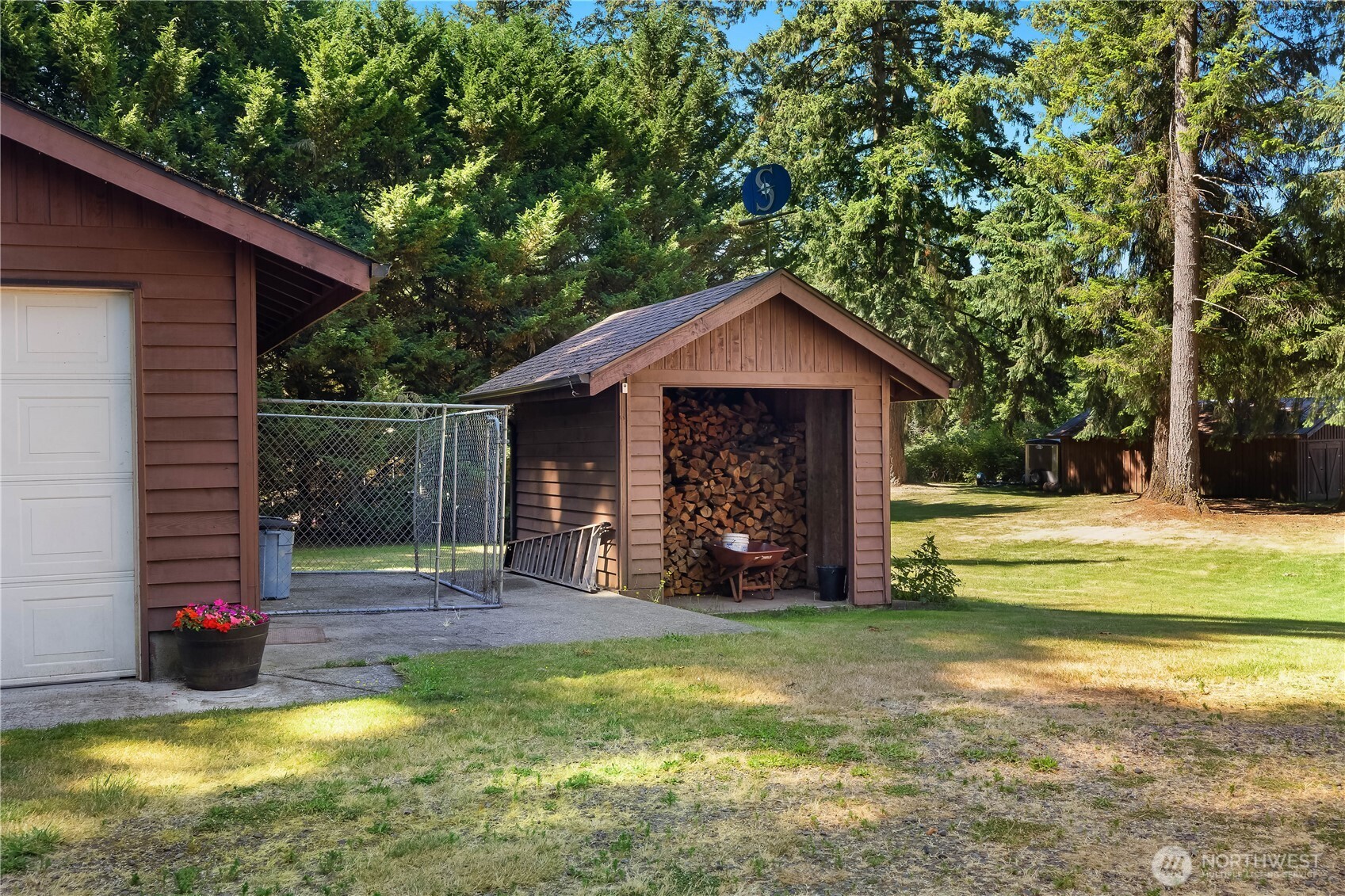 18121 Mi Lane Southwest Rochester, WA 98579 - Photo 7 of 40