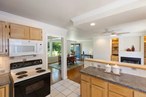 $525,000 | 2940 Fernbrook Lane, Nashville, TN 37214