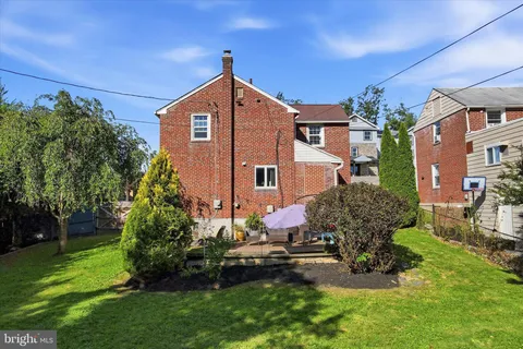 $329,900 | 801 Terwood Road, Drexel Hill, PA 19026