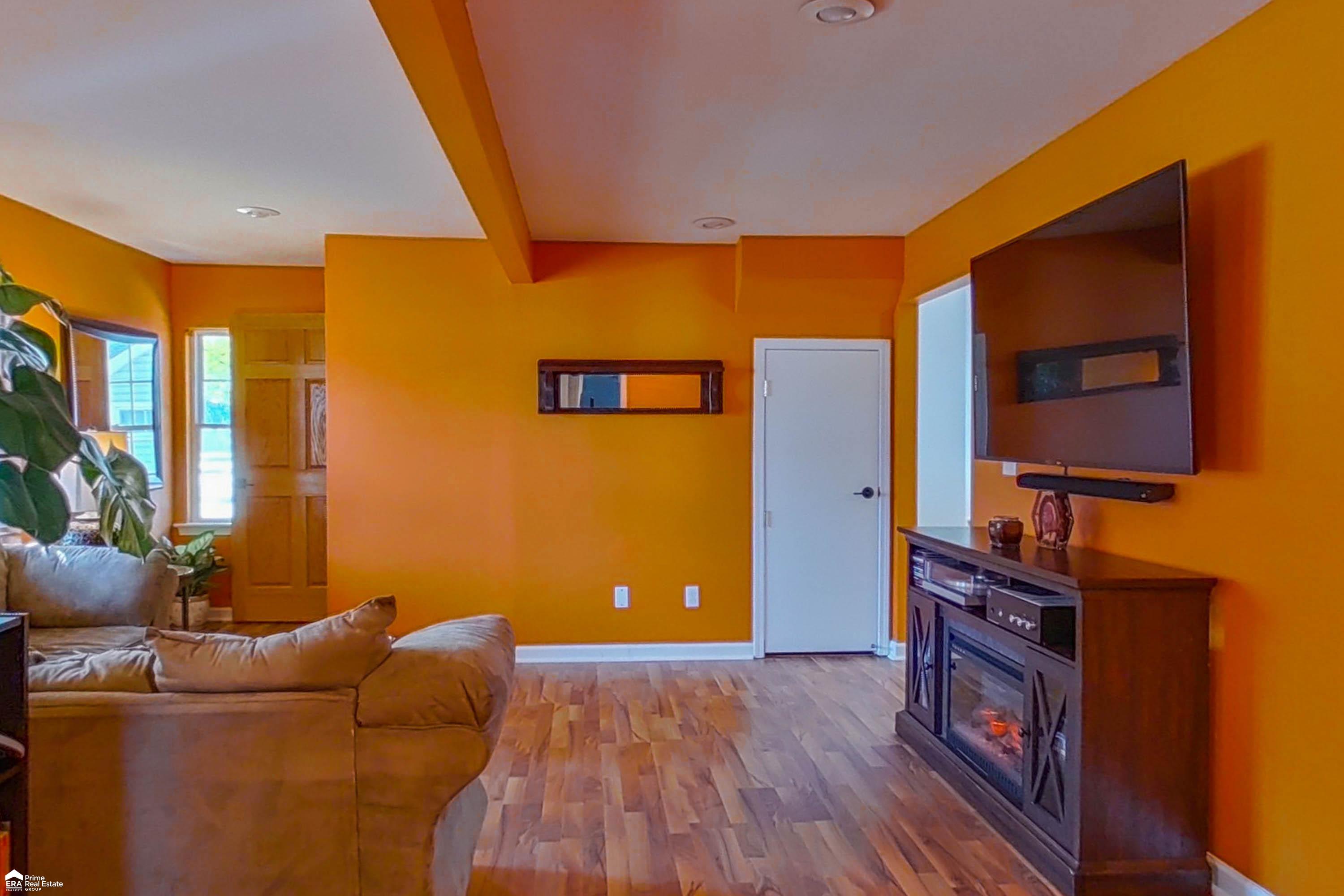 473 Deland Road Flushing, MI 48433 - Photo 25 of 52 50092080-28.JPG