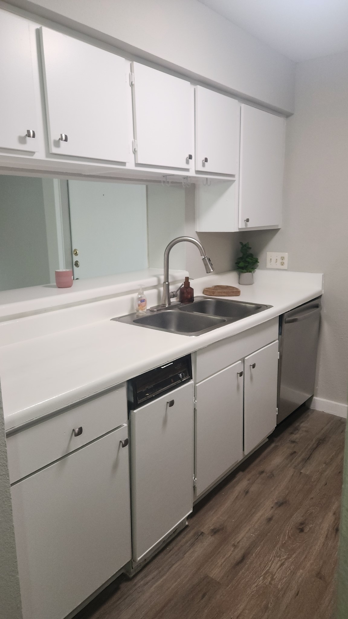 3025 Walnut Bend Lane, Unit 35 Houston, TX 77042 - Photo 7 of 32