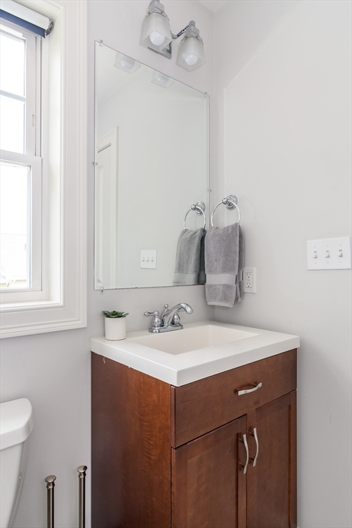 43 Hall Street, Unit 1 Waltham, MA 02453 - Photo 14 of 30
