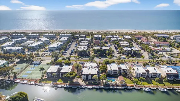 $749,000 | 845 East Gulf Drive, Unit 1521, Sanibel, FL 33957