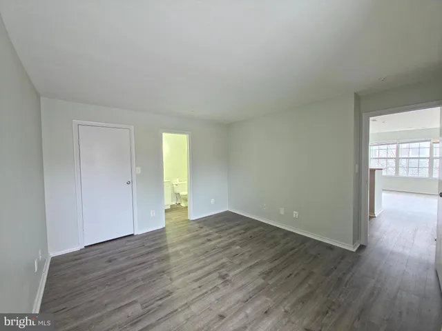 $225,000 | 18533 Boysenberry Drive, Unit 210, Gaithersburg, MD 20879