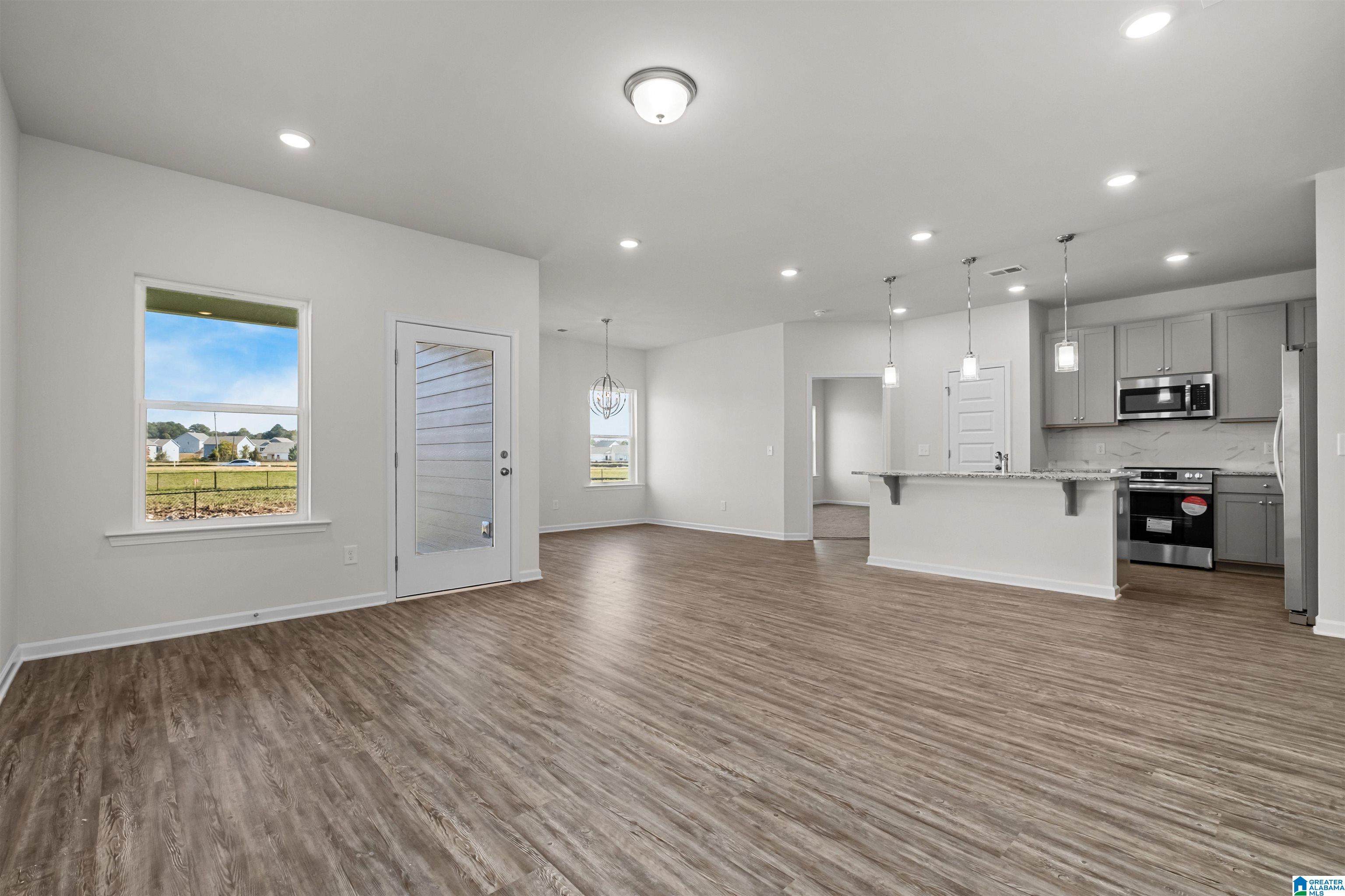 6004 Arbor Ridge Moody, AL 35004 - Photo 14 of 24