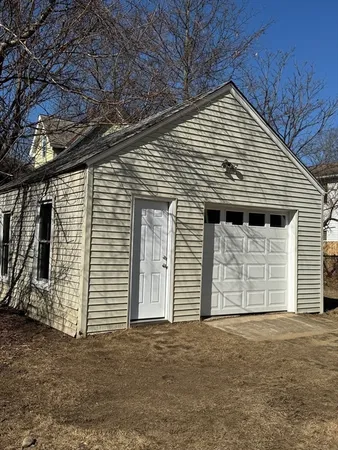 $324,000 | 98 Elijah Street, Springfield, MA 01109