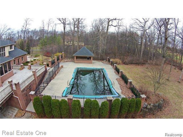 32400 Rock Ridge Lane Farmington Hills, MI 48334 - Photo 43 of 44