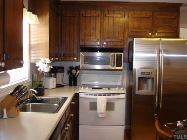 4925 Theys Road Raleigh, NC 27606 - Photo 4 of 12 Gallery Image 4