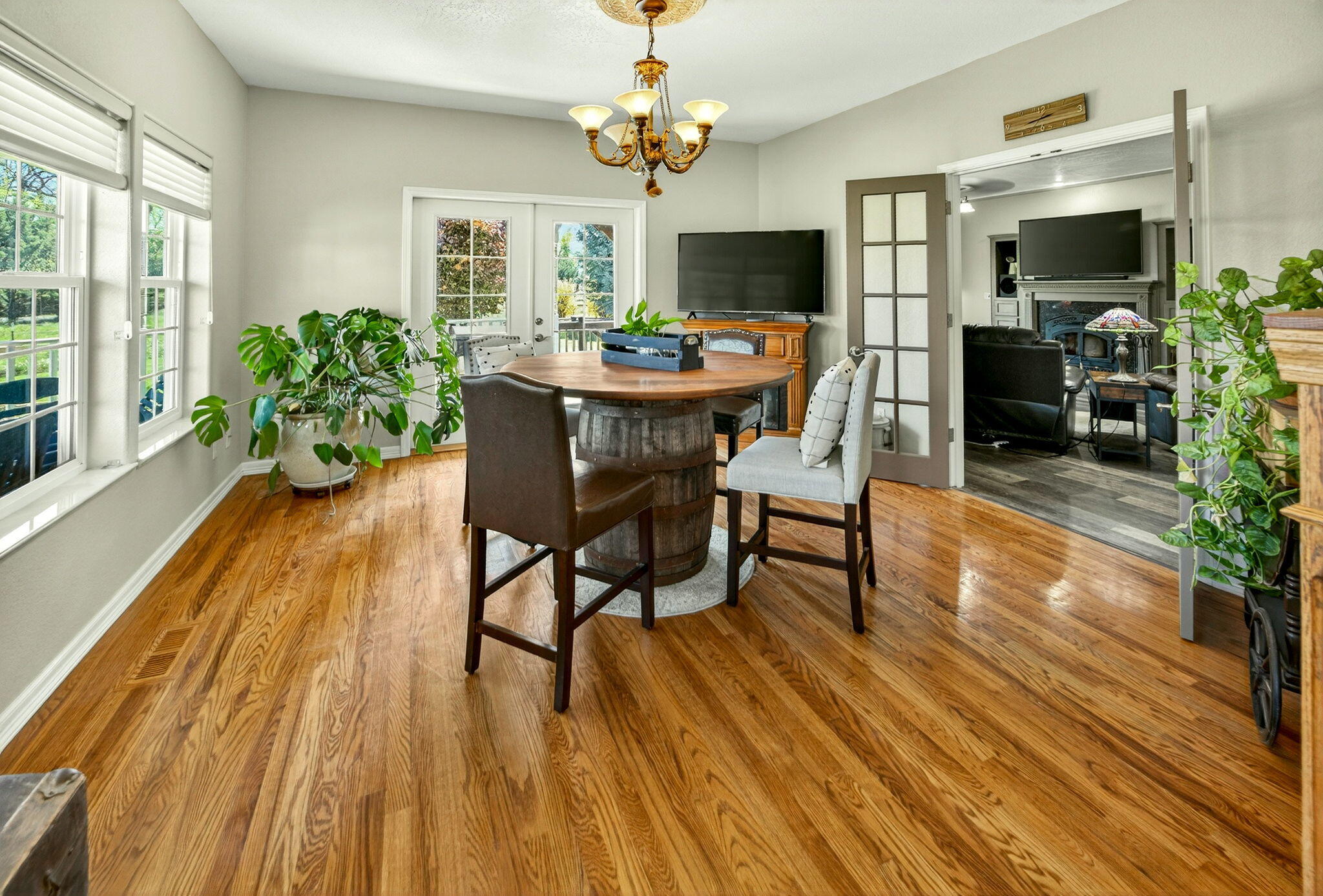 826 Oak Grove Road Medford, OR 97501 - Photo 16 of 69 ApxOG00061