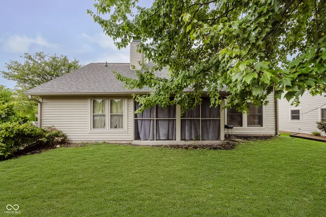 $269,900 | 7741 Hooper Strait Drive, Indianapolis, IN 46236