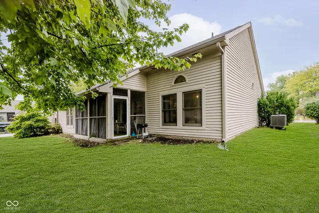 $269,900 | 7741 Hooper Strait Drive, Indianapolis, IN 46236