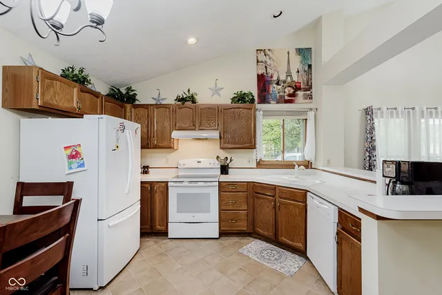 $269,900 | 7741 Hooper Strait Drive, Indianapolis, IN 46236