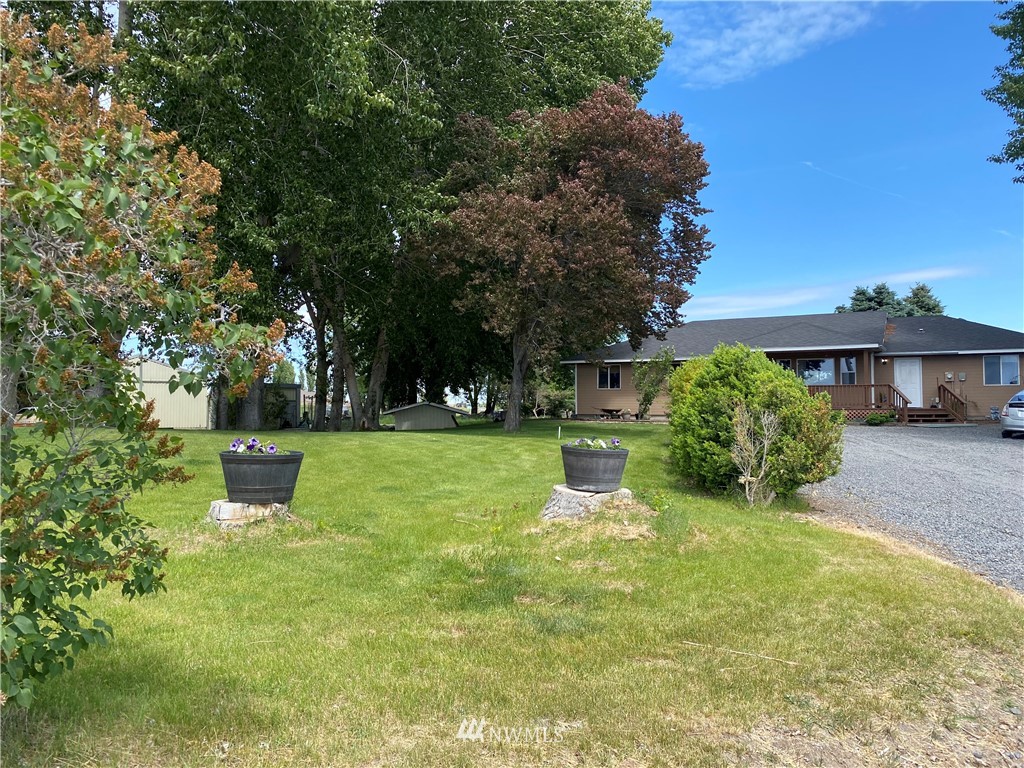 1253 Rd C Northeast Moses Lake, WA 98837 - Photo 12 of 39 Gallery Image 12