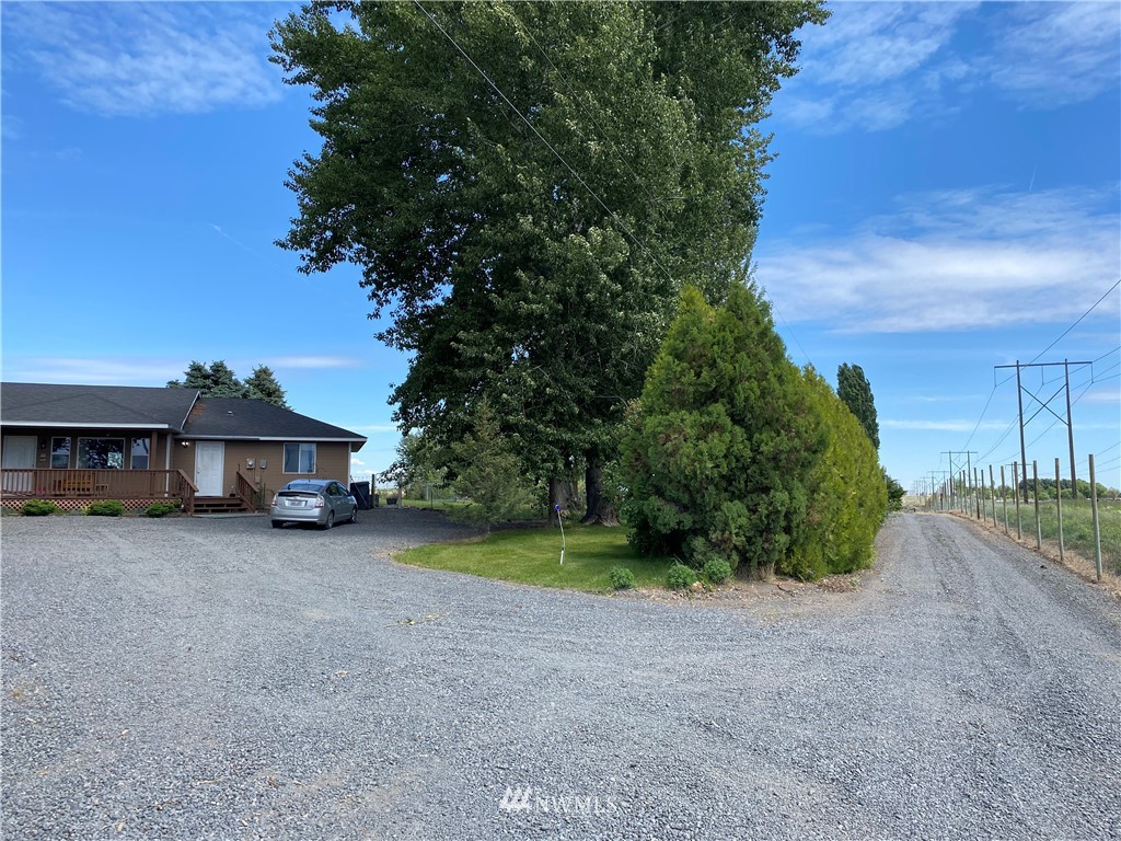 1253 Rd C Northeast Moses Lake, WA 98837 - Photo 13 of 39 Gallery Image 13