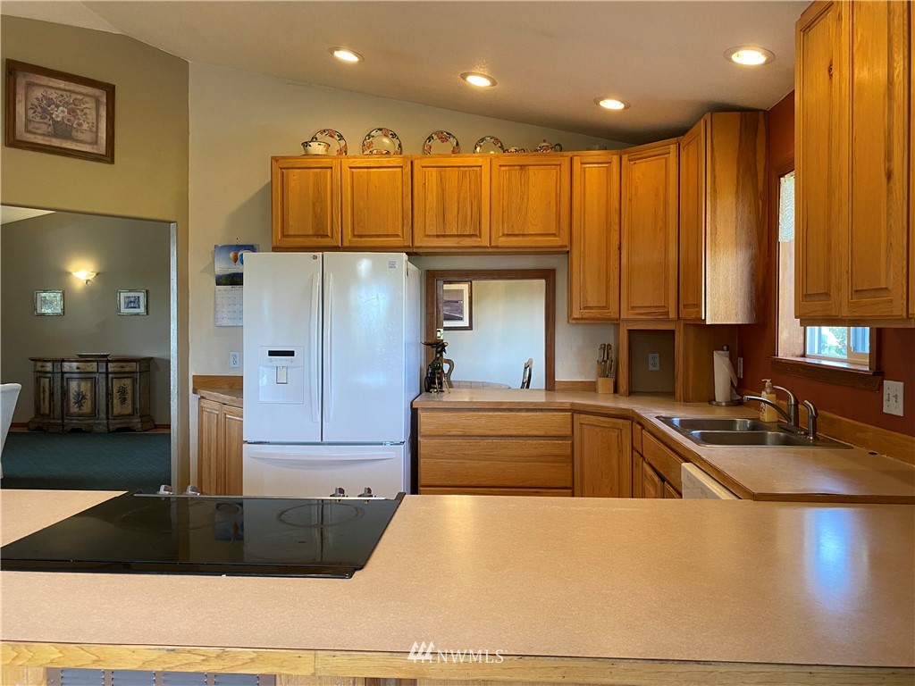 1253 Rd C Northeast Moses Lake, WA 98837 - Photo 20 of 39 Gallery Image 20
