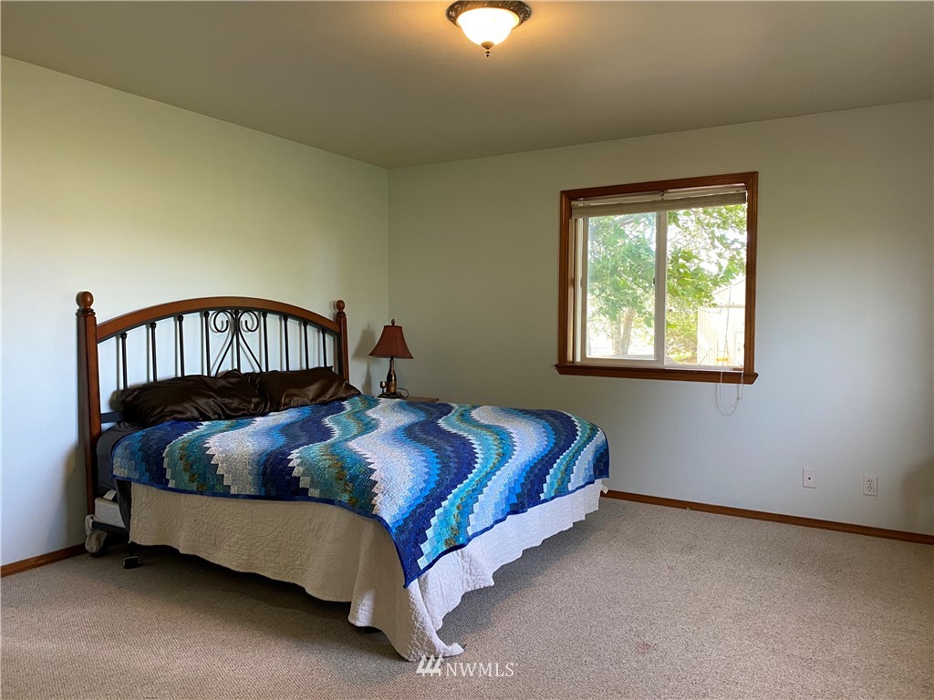 1253 Rd C Northeast Moses Lake, WA 98837 - Photo 29 of 39 Gallery Image 29