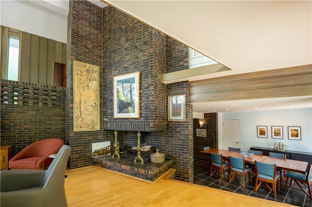 90 Woodland Road Pittsburgh, PA 15232 - Photo 7 of 25 Gallery Image 7