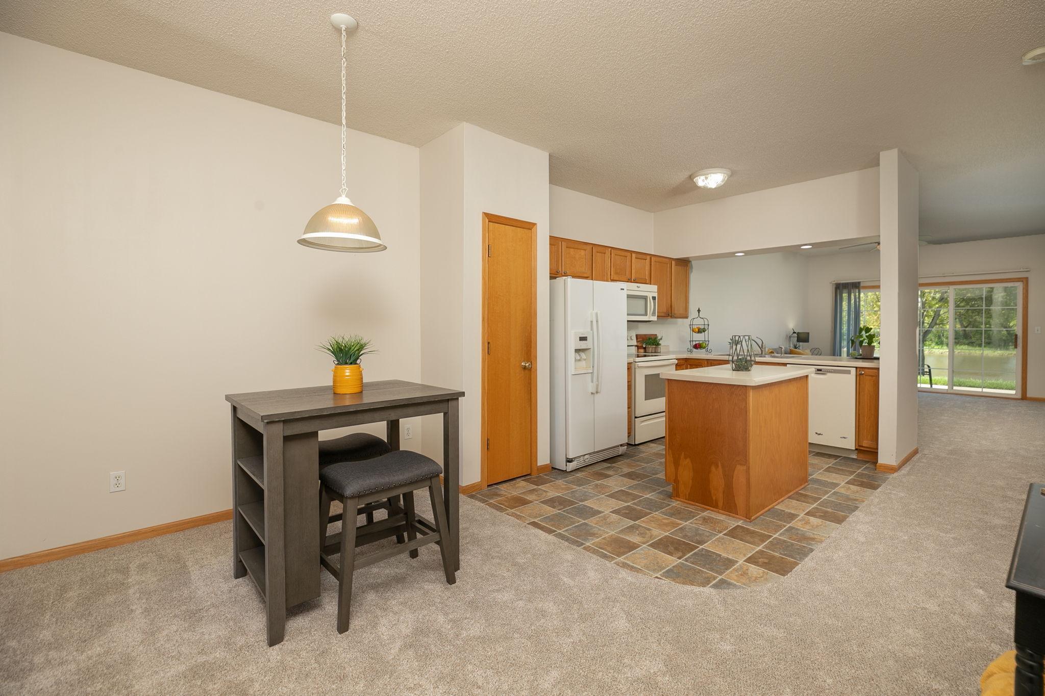 5633 White Oaks Lane Northwest Rochester, MN 55901 - Photo 7 of 22 Gallery Image 7