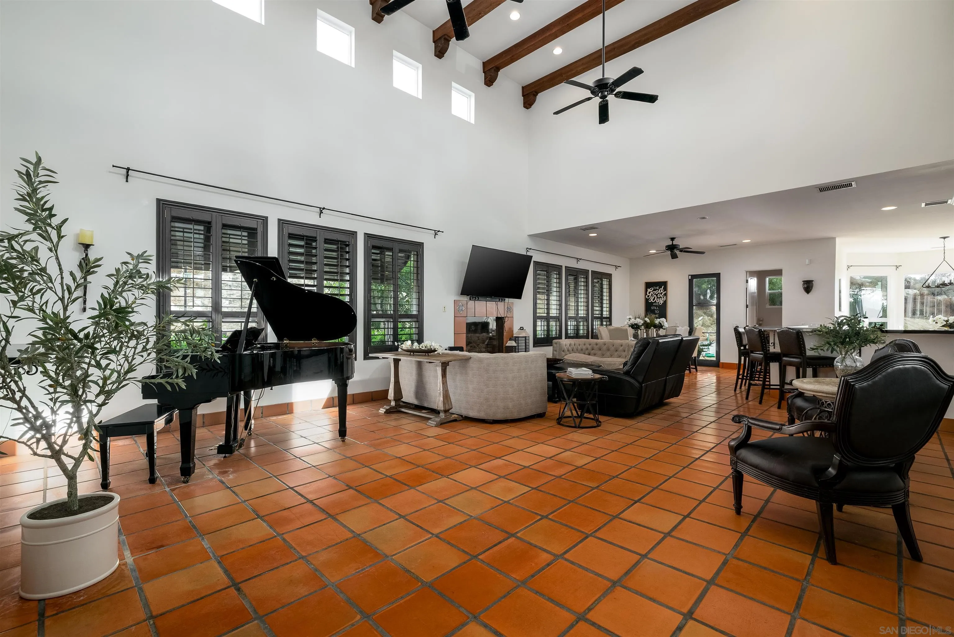 23730 Tapatia Road Homeland, CA 92548 - Photo 11 of 68 Gallery Image 11