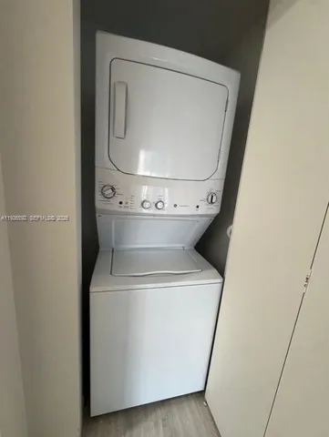 a close up view of washer and dryer