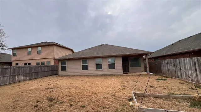 $2,275 | 8333 Flythe Mill Road, Fort Worth, TX 76120