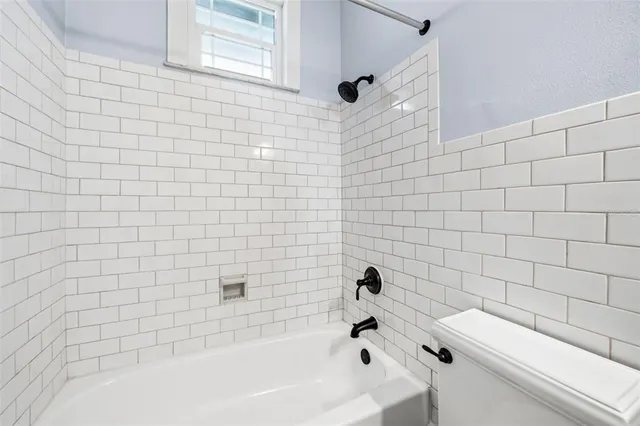 $4,000 | 313 23rd Avenue North, St. Petersburg, FL 33704