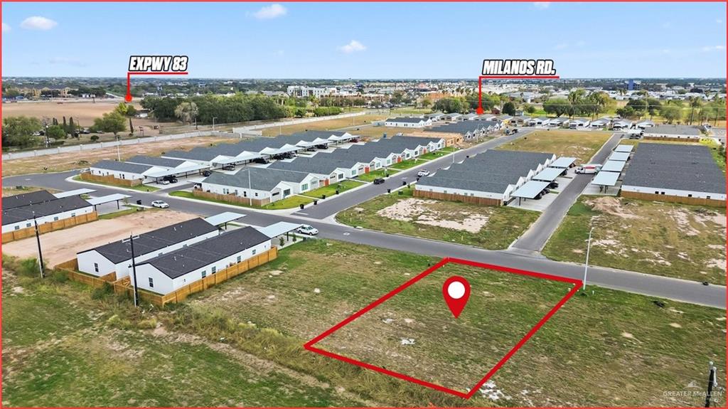 a view of a tennis court