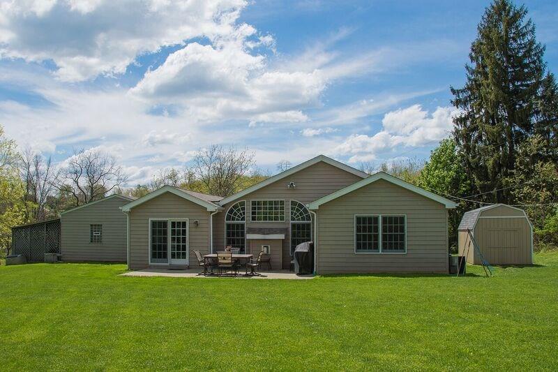 129 Valley Road Eighty Four, PA 15330 - Photo 2 of 25