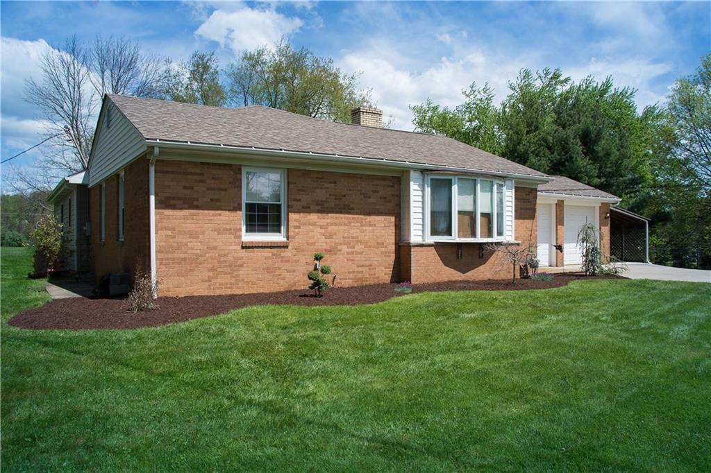 129 Valley Road Eighty Four, PA 15330 - Photo 3 of 25