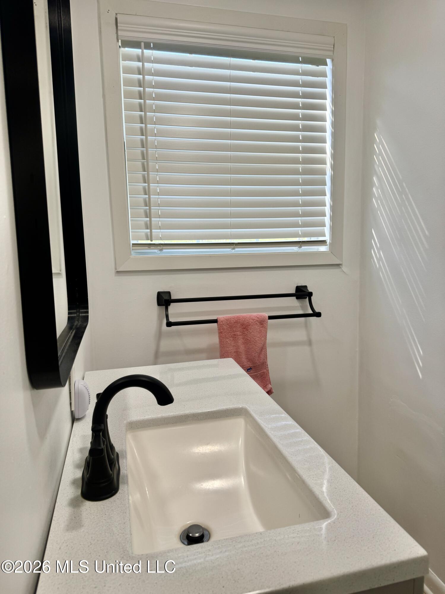 108 Laurel Avenue Natchez, MS 39120 - Photo 19 of 32 IMG_8936