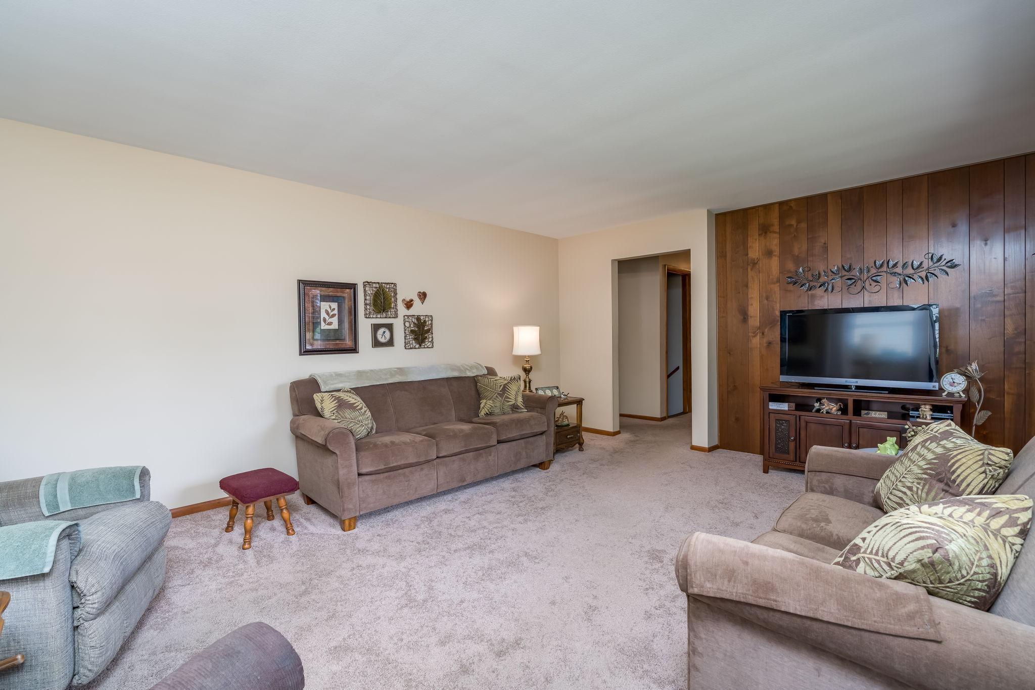 118 Agency Road Mankato, MN 56001 - Photo 9 of 45