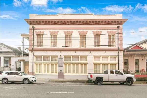 $2,500 | 323 Morgan Street, Unit G, New Orleans, LA 70114